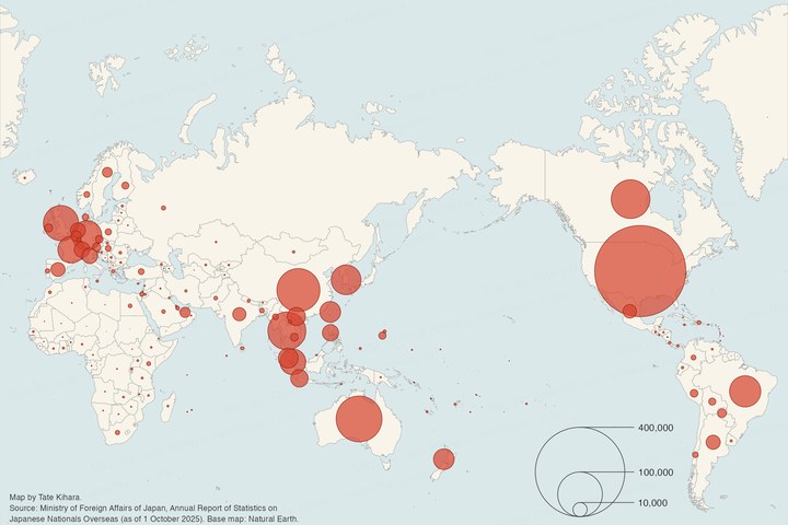 A world map with red circles showing the number of Japanese nationals living in each country in 2025.